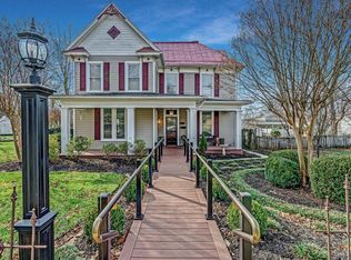 332 Pennsylvania Ave, Salem, VA 24153