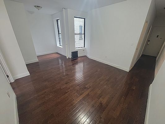 3rd image of 25 Vermilyea Ave #12