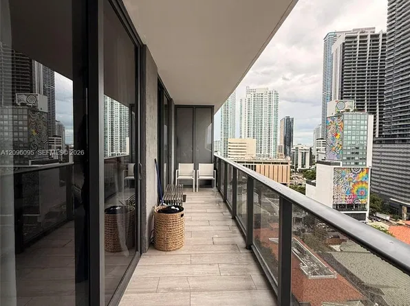 55 SW 9th St #1205, Miami, FL 33129