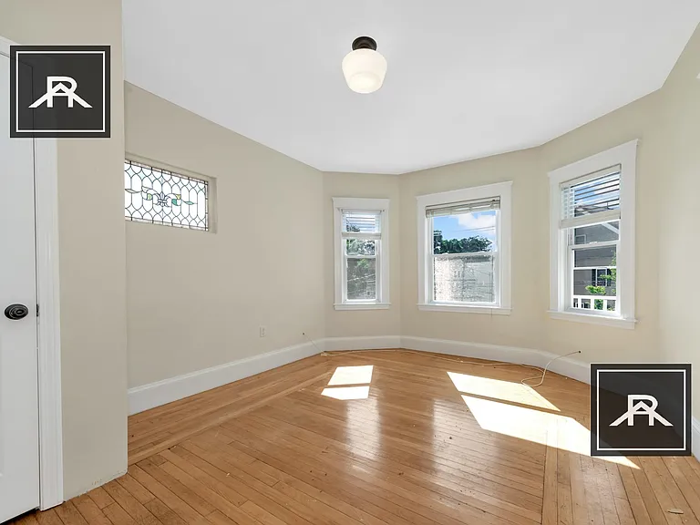 33 Champney St #2 — Photo 5