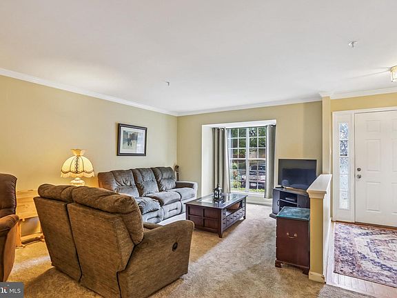 4th image of 15129 Deer Valley Ter