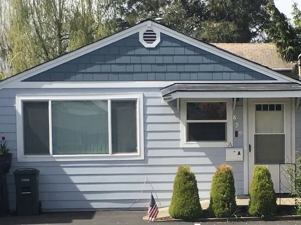 822 3rd St NE APT A, Puyallup, WA 98372