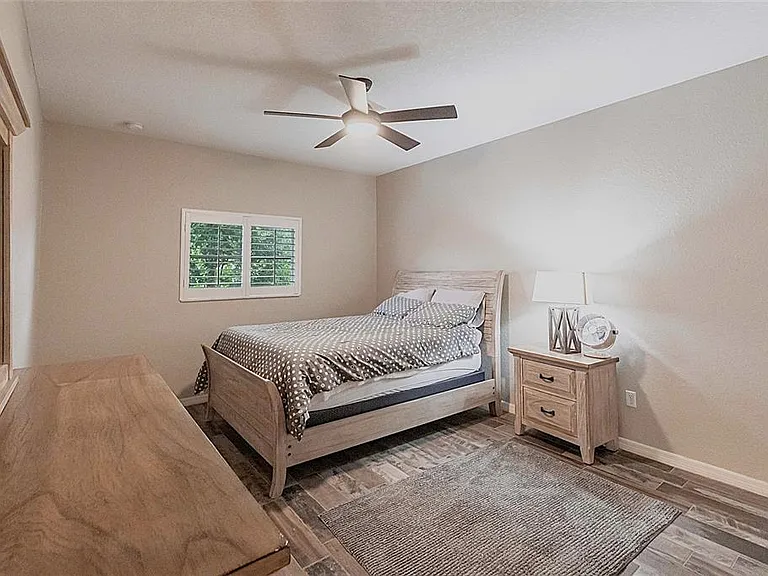 1503 Suzi St — Photo 33