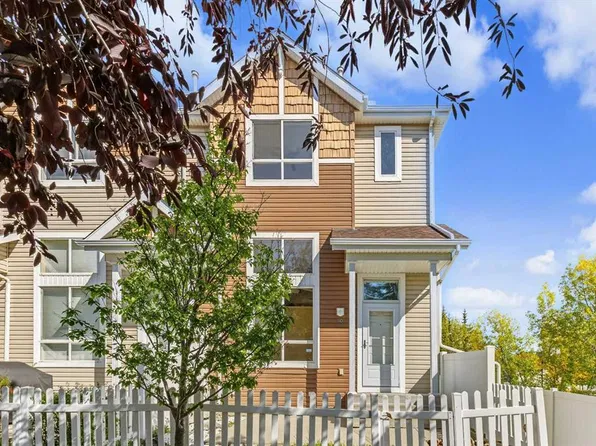 10 W Tuscany Ct NW, Calgary, AB T3L 2Y8