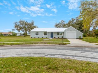 905 Hampshire Ave NE, Palm Bay, FL 32905