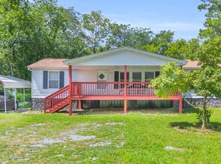 183 McDonald Dr, Rossville, GA 30741