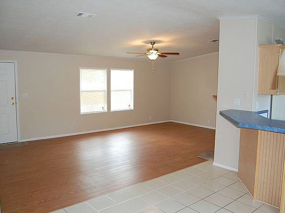 5th image of 6487 Colony Park Dr