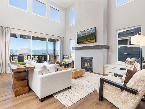 Plan C405 - Representative Photo - Living Room