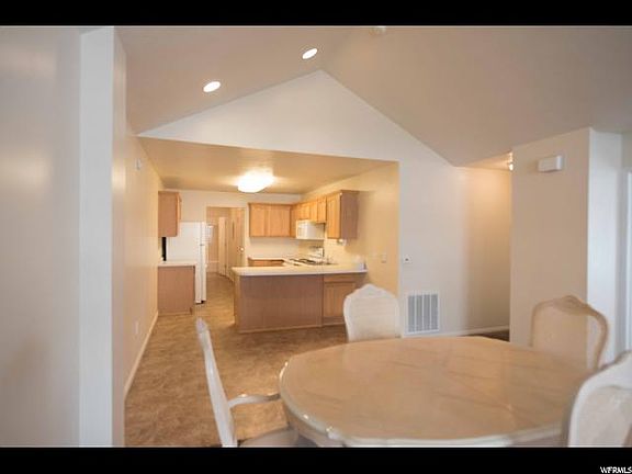 3rd image of 6846 W Abbey Glen Way Unit A