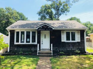 35 Mill Creek Rd, Bayville, NJ 08721