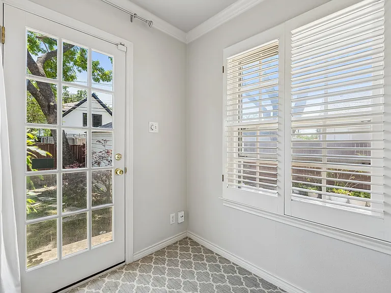 4429 Hyer St — Photo 13
