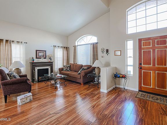 4th image of 11519 W Cyprus Dr