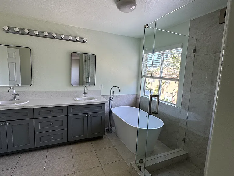 5773 Carolinas Ln — Photo 9