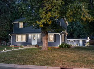 521 Rhode Island Ave S, Golden Valley, MN 55426