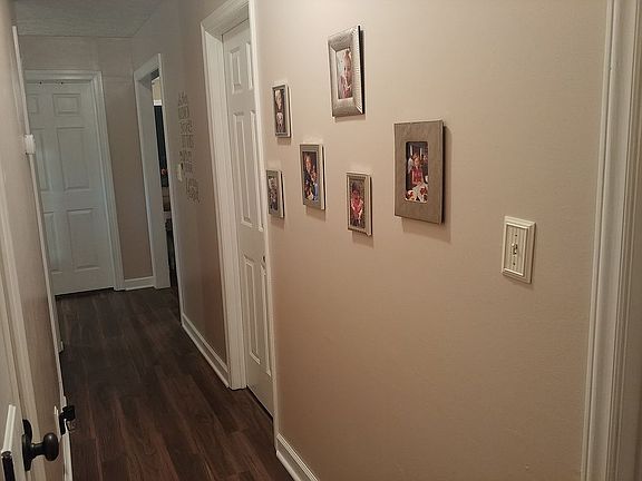5th image of 129 Cartway Ln
