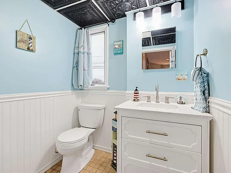 73 Church St #1 — Photo 16
