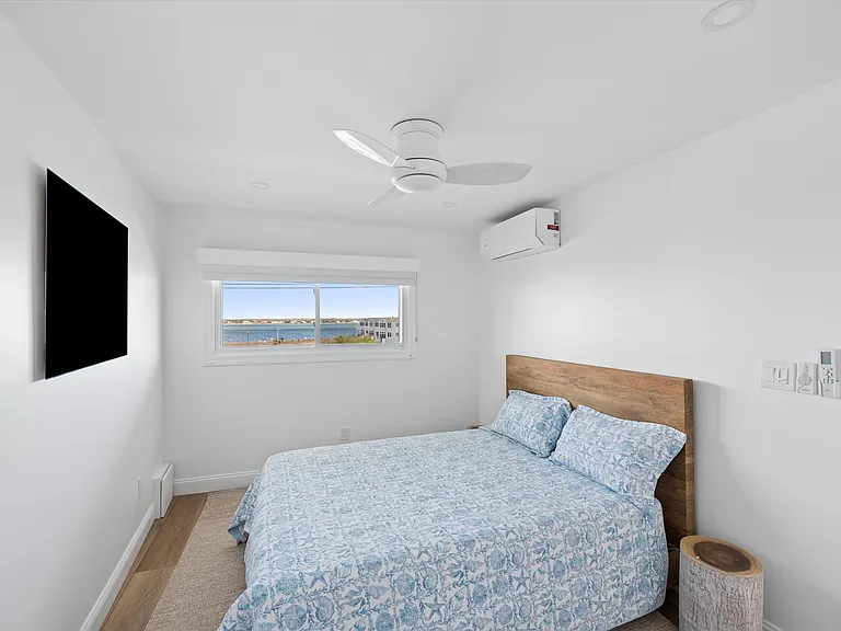 585 Dune Rd #B10-12 — Photo 8