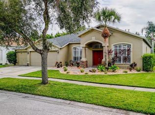 16211 Bridgepark Dr, Lithia, FL 33547
