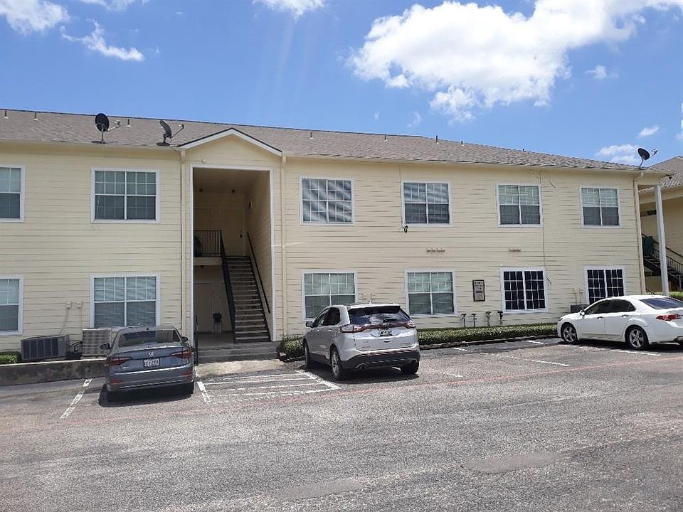 1st image of 12565 Melville Dr Unit 222