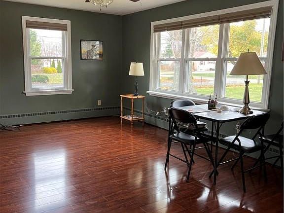2nd image of 3601 Vineland Ave