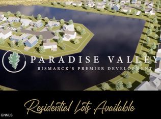 39 Rutland Cir, Bismarck, ND 58504