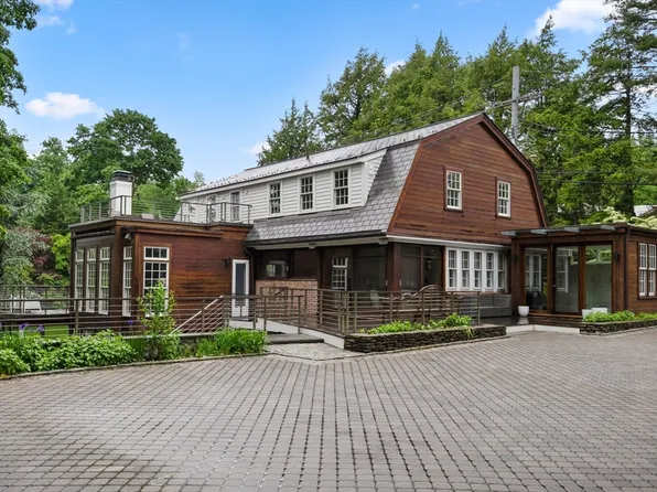 244 Heath St, Brookline, MA 02467