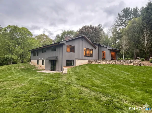 45 Chalybes Road, Roxbury, CT 06783