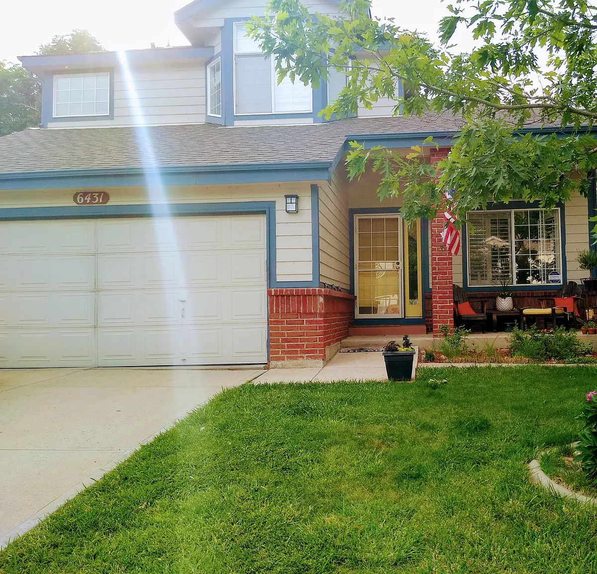 2 car garage - 6431 Secrest Ct