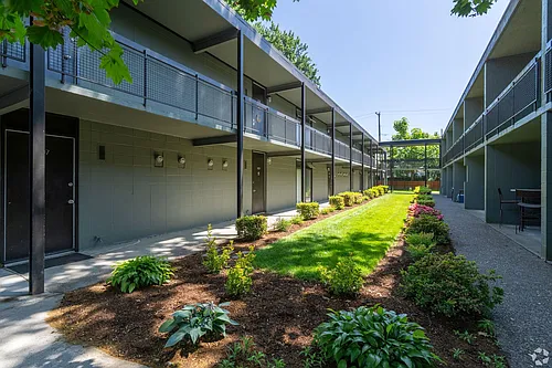 Milan Apartments Photo 1