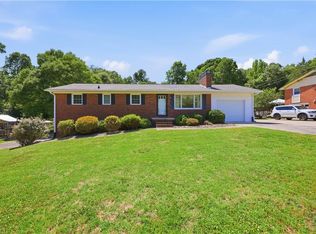 464 Cedar Dr, Winston Salem, NC 27107