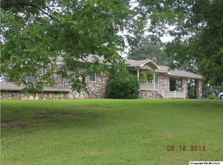 7812 County Road 221, Trinity, AL 35673