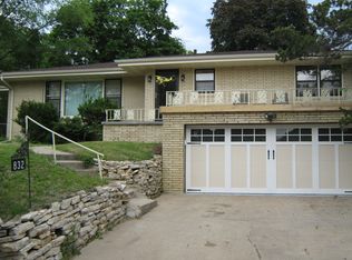 832 Aurora Ave, Des Moines, IA 50313