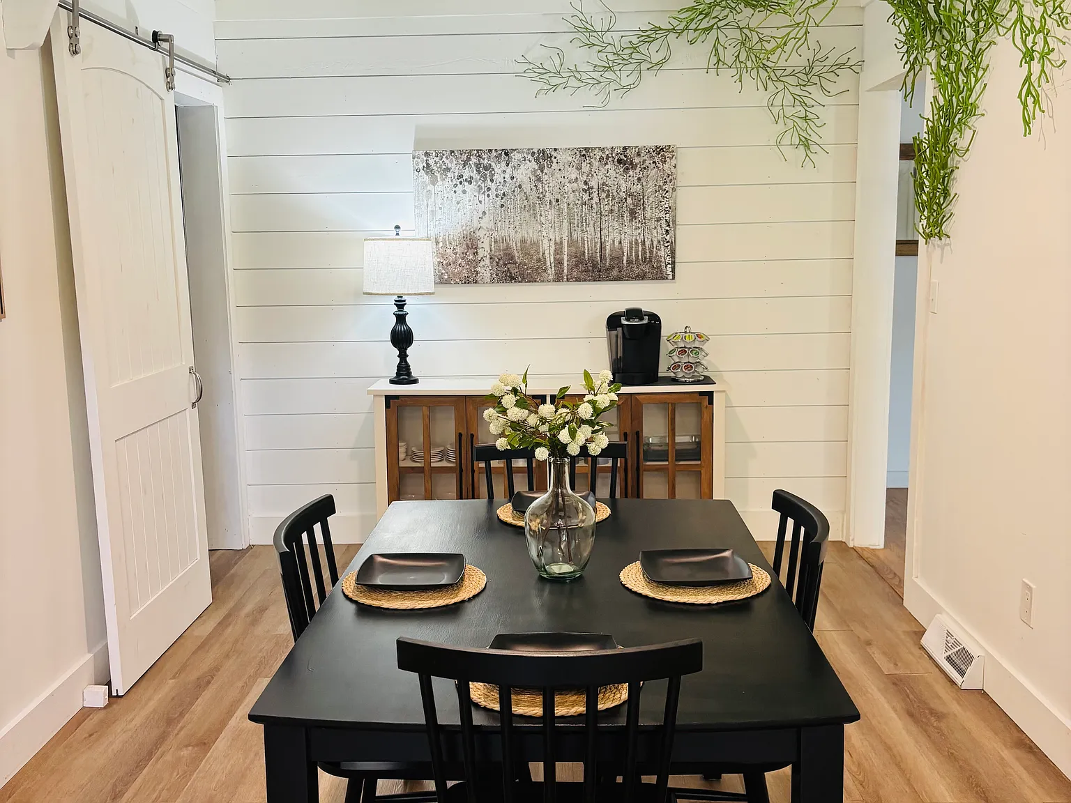 2 bed, 1183 sqft, $2,500 — Photo 4