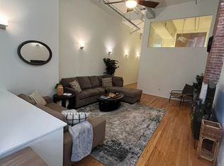 15 S Bank St #6, Philadelphia, PA 19106