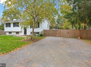 2709 Parkview Dr, Riva, MD 21140