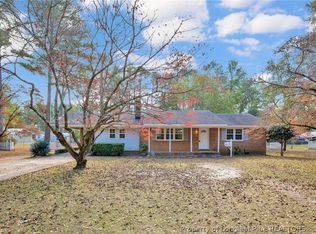 210 E 6th Ave, Raeford, NC 28376