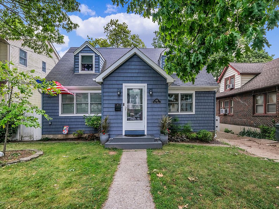 1st image of 410 Pelton Ave