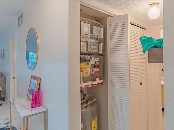 4th image of 8101 Camino Real #316