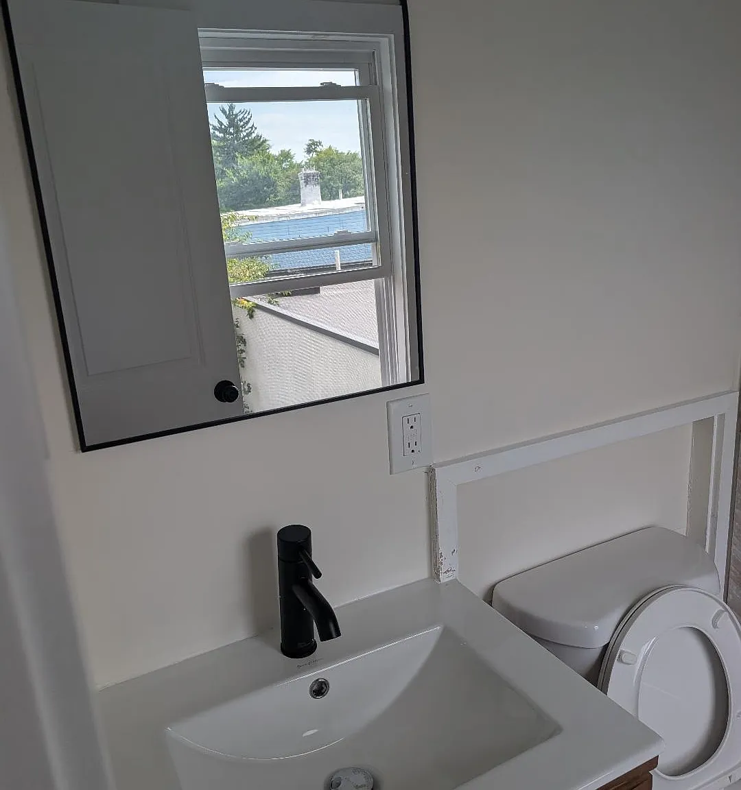 3 bed, $2,700 — Photo 1