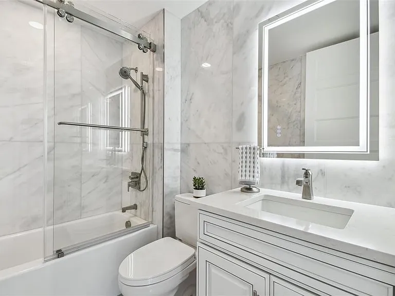1560 Gulf Blvd #306 — Photo 36