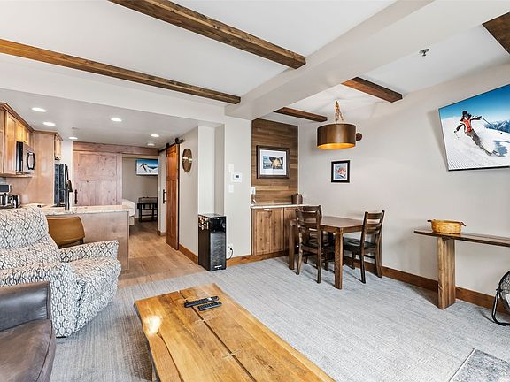 4th image of 640 Village Rd #4114