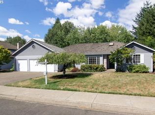 2485 NW Pinehurst Dr, McMinnville, OR
