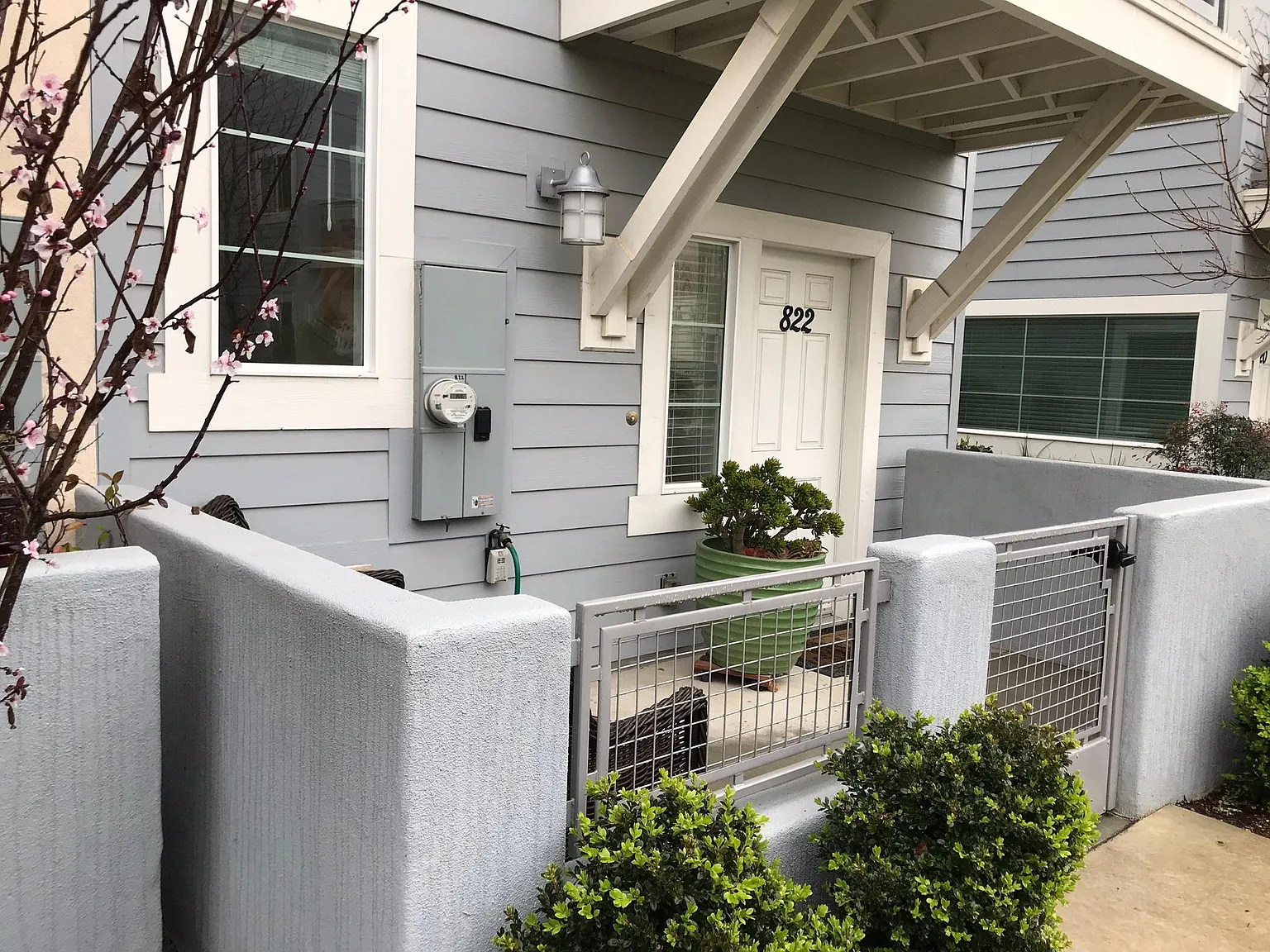 2 bed, 1281 sqft, $2,995 — Photo 2