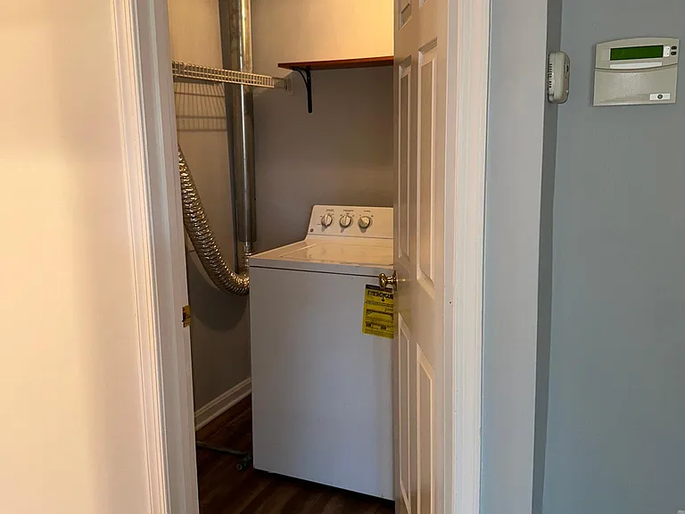 122 Westwick Ct #8 — Photo 37