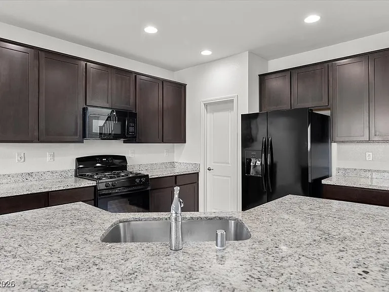 9991 Blue Rain St — Photo 3