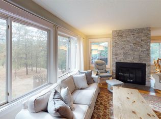 13 Timber Ridge Rd, Los Alamos, NM 87544