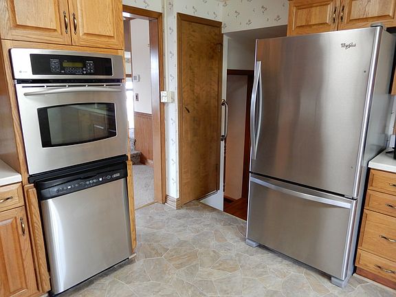 All appliances included