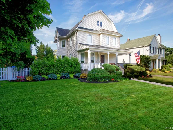 444 Lakeview Avenue, Rockville Centre, NY 11570