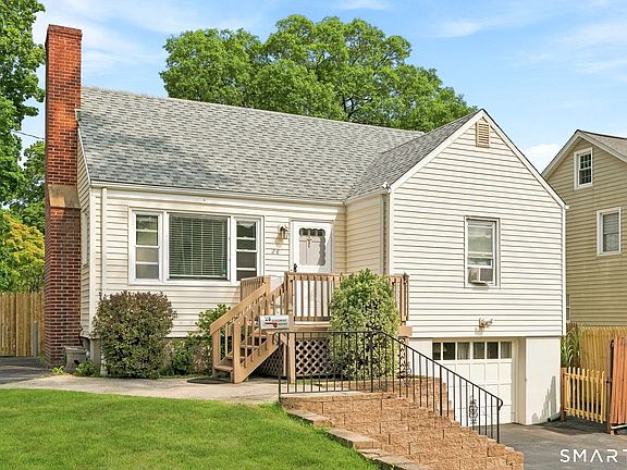 4th image of 28 Ridgewood Avenue