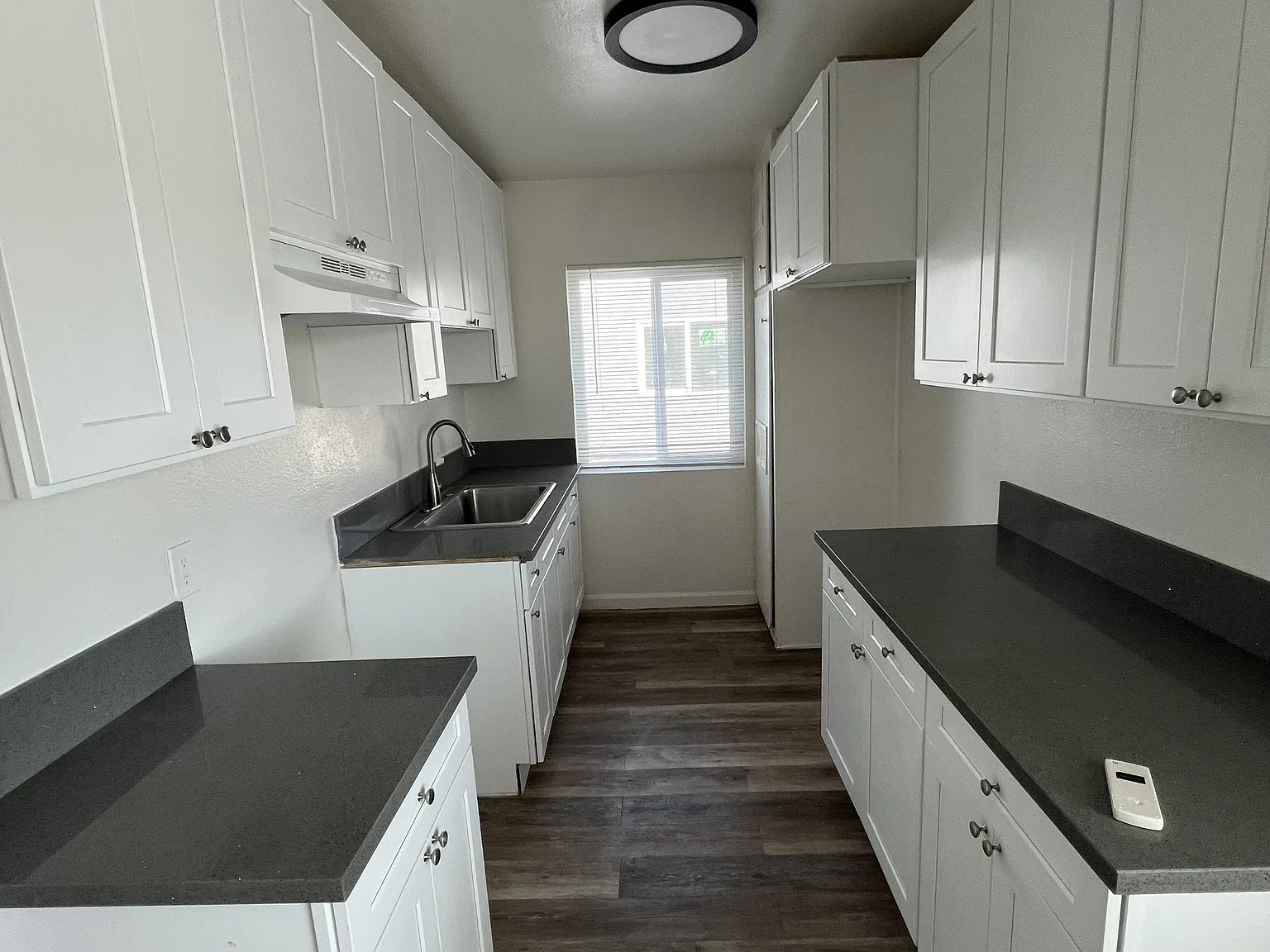2811 South Central Avenue - 6 — Photo 1